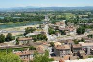 La ville du Teil le long du Rhône